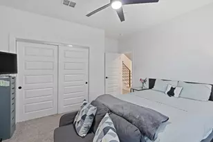 354 Foch St, Fort Worth, TX 76107 - Photo 6