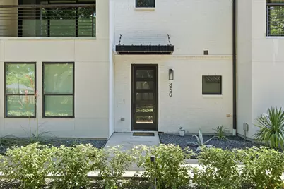354 Foch Street #B, Fort Worth, TX 76107 - Photo 2