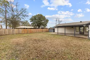 312 E Cottonwood St, Leonard, TX 75452 - Photo 30