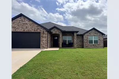 105 Midway Meadows Street, Pottsboro, TX 75076 - Photo 2