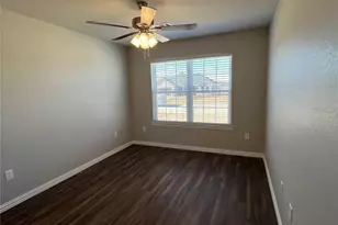 105 Midway Meadows St, Pottsboro, TX 75076 - Photo 24