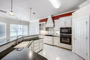 3601 Cliffwood Dr, Alvarado, TX 76009 - Photo 10