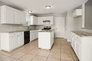 636 Dover Heights Trail, Mansfield, TX 76063 - Photo 8