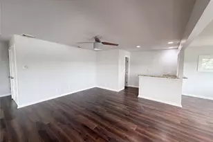 3434 Hightrail Ln, Garland, TX 75043 - Photo 6