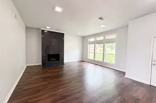 3434 Hightrail Ln, Garland, TX 75043 - Photo 4
