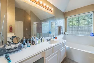 5022 Sandestin Ct, Garland, TX 75044 - Photo 16