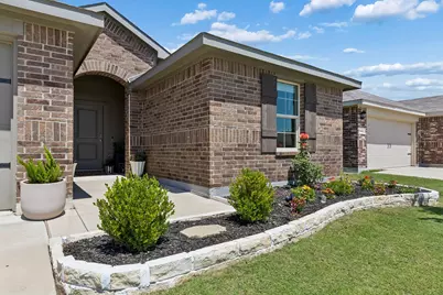 16616 Porterfield Lane, Justin, TX 76247 - Photo 28