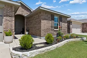 16616 Porterfield Ln, Justin, TX 76247 - Photo 28