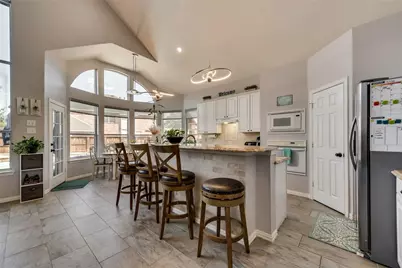 2109 Indian Trail, Rowlett, TX 75088 - Photo 10