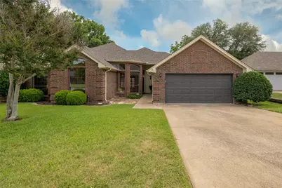 2117 N Aspenwood Drive, Grapevine, TX 76051 - Photo 1