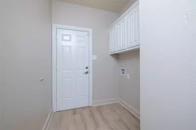 2117 N Aspenwood Drive, Grapevine, TX 76051 - Photo 28