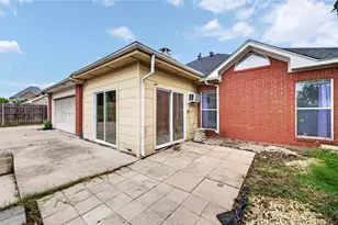 2205 Davin Dr, Carrollton, TX 75006 - Photo 26