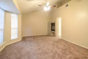 11815 Sunrise Dr, Balch Springs, TX 75180 - Photo 14