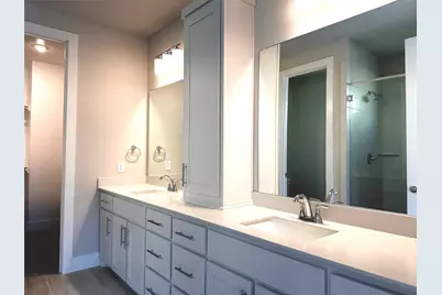 8121 Bromley Drive, Dallas, TX 75231 - Photo 18