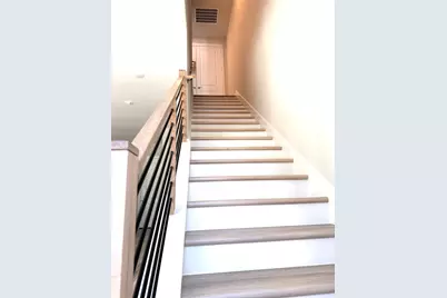 8121 Bromley Drive, Dallas, TX 75231 - Photo 12