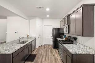 240 Donna Dr, Ferris, TX 75125 - Photo 8