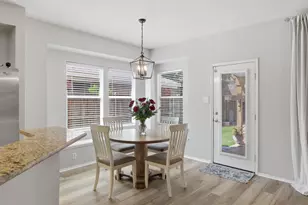 12471 Hawk Creek Dr, Frisco, TX 75033 - Photo 10