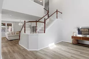12471 Hawk Creek Dr, Frisco, TX 75033 - Photo 6