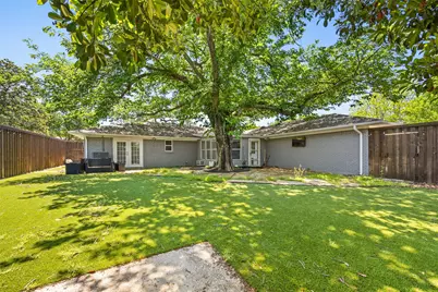 3945 Clubway Lane, Farmers Branch, TX 75244 - Photo 24