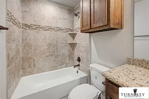 1300 White Sand Dr, Pelican Bay, TX 76020 - Photo 8