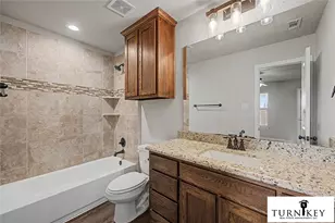 1300 White Sand Dr, Pelican Bay, TX 76020 - Photo 20