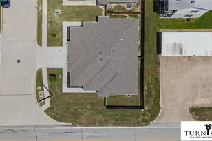 1300 White Sand Dr, Pelican Bay, TX 76020 - Photo 32