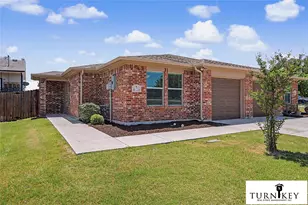 1300 White Sand Dr, Pelican Bay, TX 76020 - Photo 1