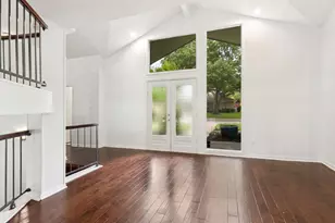 6810 Town Bluff Dr, Dallas, TX 75248 - Photo 2