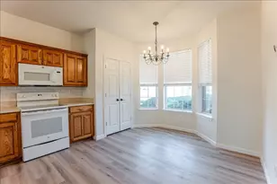 10332 Trevino Ln, Benbrook, TX 76126 - Photo 10
