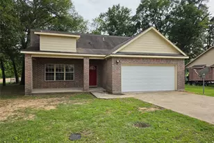 307 Barnes St, Fairfield, TX 75840 - Photo 1
