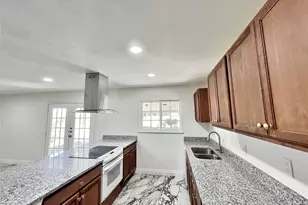 1410 Independence Trail, Grand Prairie, TX 75052 - Photo 8
