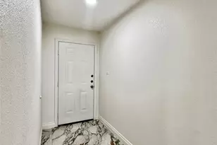 1410 Independence Trail, Grand Prairie, TX 75052 - Photo 4