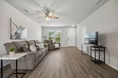 925 Billups Drive, Van Alstyne, TX 75495 - Photo 6
