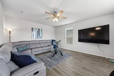 925 Billups Drive, Van Alstyne, TX 75495 - Photo 12