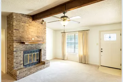 112 J L Brazzil Loop, Waco, TX 76705 - Photo 8