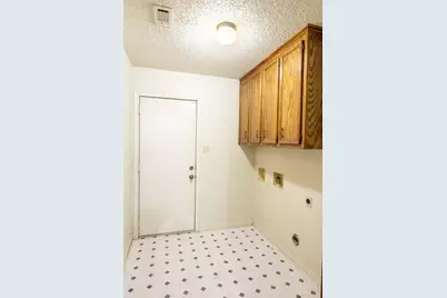 112 J L Brazzil Loop, Waco, TX 76705 - Photo 16