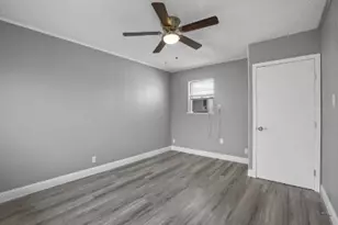 62 Pershing Dr, Denison, TX 75020 - Photo 4