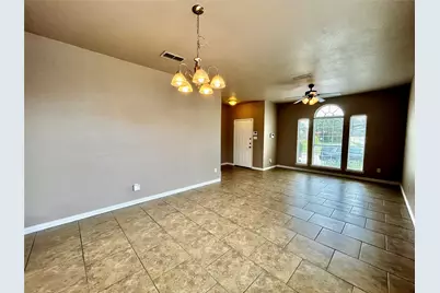 8640 Rainy Lake Drive, Fort Worth, TX 76244 - Photo 4
