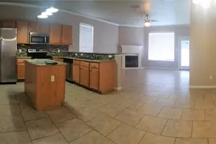 8640 Rainy Lake Dr, Fort Worth, TX 76244 - Photo 4