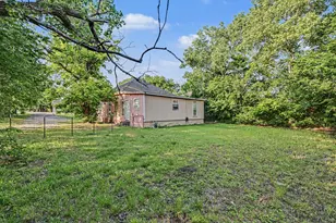 301 Dogwood Ave, Princeton, TX 75407 - Photo 2
