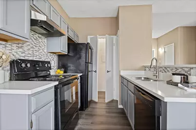 4113 Esters Road #609, Irving, TX 75038 - Photo 2
