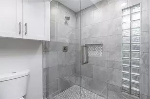 4411 Gilbert Ave, Dallas, TX 75219 - Photo 10