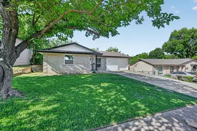 604 Holly Lane, Duncanville, TX 75116 - Photo 1