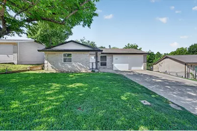 604 Holly Lane, Duncanville, TX 75116 - Photo 2