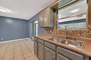 604 Holly Ln, Duncanville, TX 75116 - Photo 10