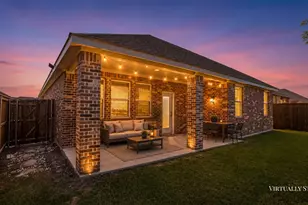 710 John Adams Ct, Fate, TX 75189 - Photo 2