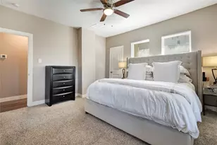 828 Elsbeth St, Dallas, TX 75208 - Photo 22