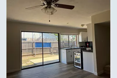 4916 N Colony Boulevard, The Colony, TX 75056 - Photo 10