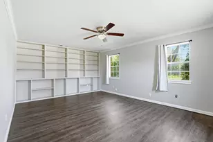 2319 St Gregory St, Arlington, TX 76013 - Photo 2