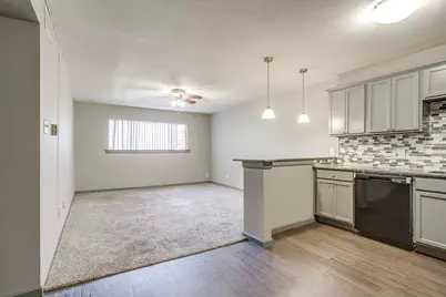 3870 Tulsa Way #12, Fort Worth, TX 76107 - Photo 2
